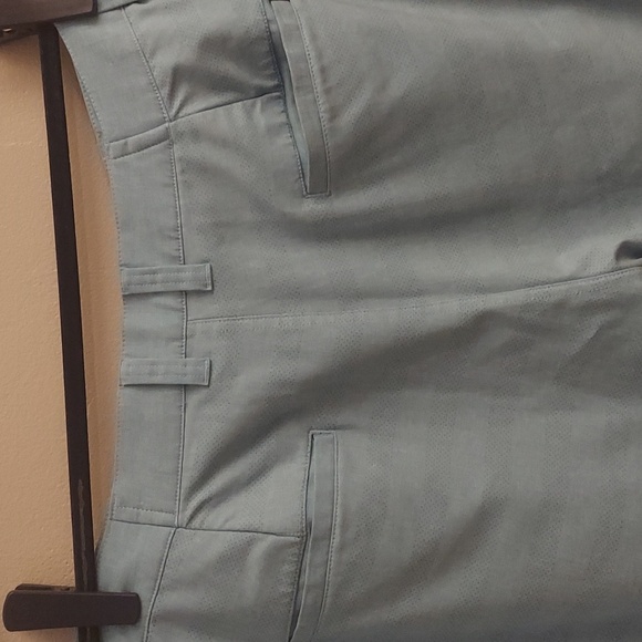 TRAVIS MATHEW Lake Powell Golf Shorts - Picture 9 of 16